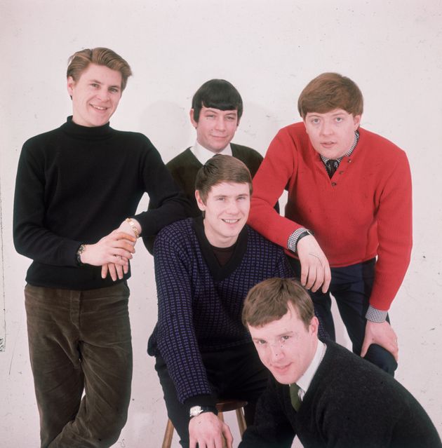 From left to right: Alan Price, Eric Burdon, Chas Chandler, Hilton Valentine (centre) and John Steel.