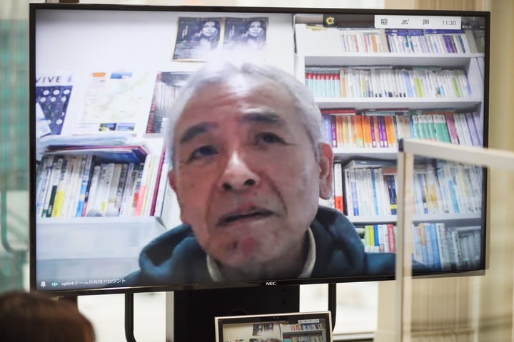 オンラインで大阪から参加するInside Sales事業部 UPLINK営業部 Marketing Sales Group坂井さん（66歳）