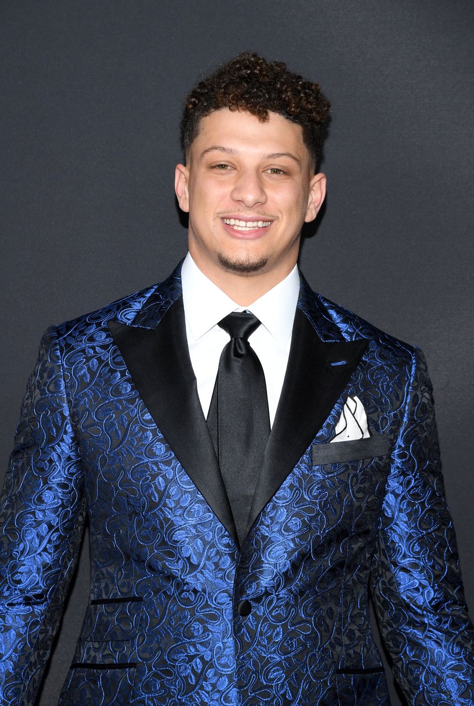 Patrick Mahomes' Deserted Teammate Embraces Change With a Stylish Haircut,  Marking the Beginning of an Exciting New Path - EssentiallySports
