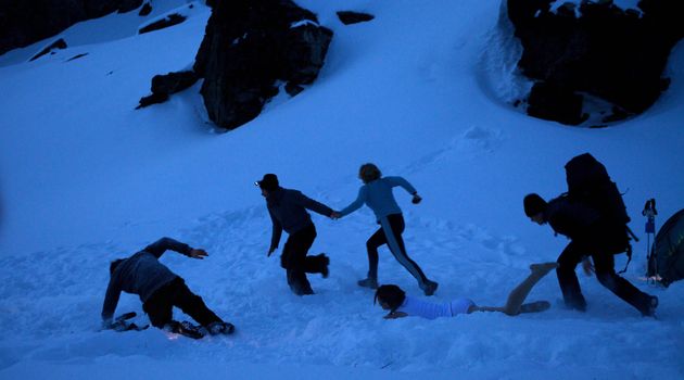 ディアトロフ峠事件とは 9人が変死した 世界一不気味な遭難事故 の謎を解くヒントは アナ雪 だった ハフポスト