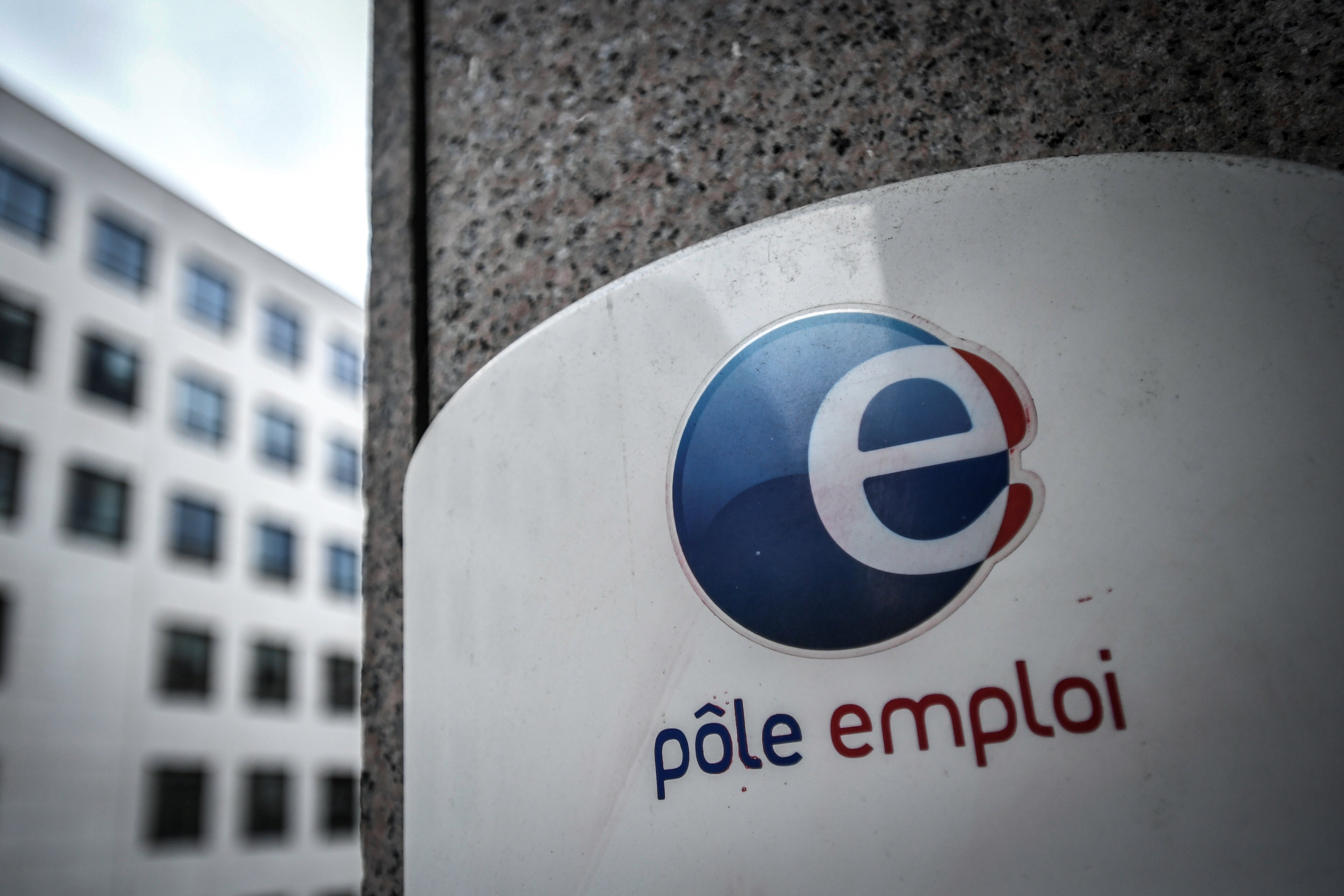 Après Valence, Pôle emploi prend des mesures pour renforcer la sécurité