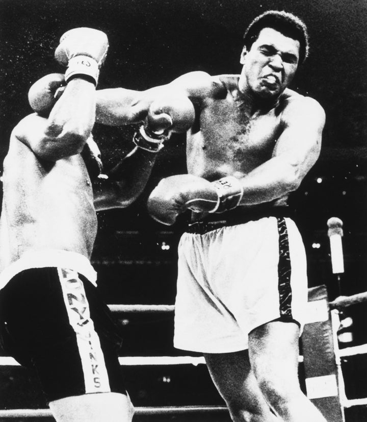 Leon Spinks fighting Mohammed Ali.