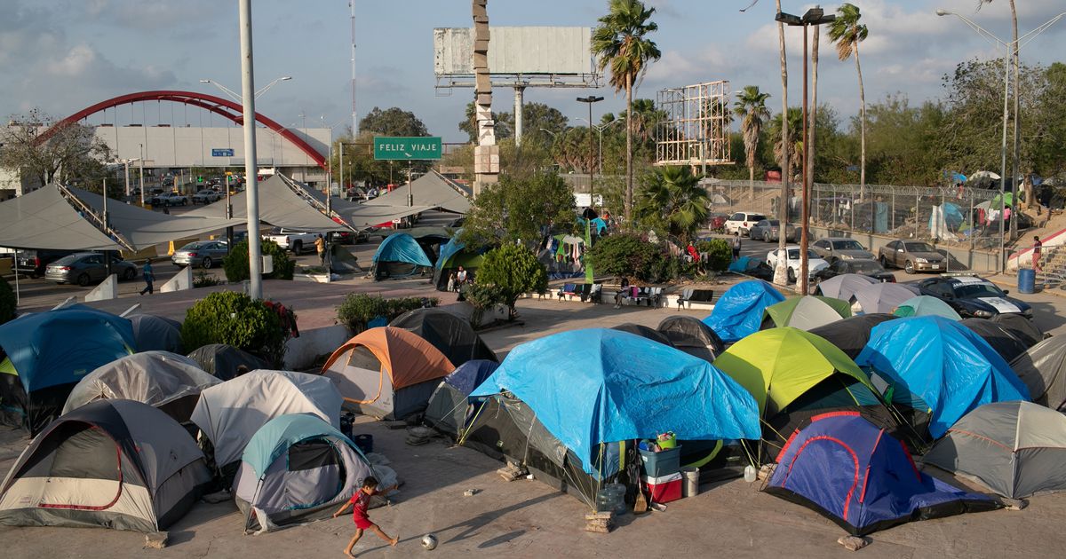 I Spent 5 Days At The Largest Migrant Refugee Camp On The U.S. Border. Here's What I Saw.