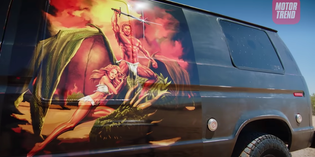 Kristen Bell Wasn T Thrilled Dax Shepard Depicted Her At His Feet In Van Mural Huffpost Kristen Bell Wasn T Thrilled Dax Shepard Depicted Her At His Feet In Van Mural Huffpost