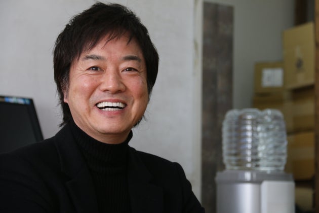 なぜ高知東生さんは「陰謀論」から脱出できたのか。「ネットで出会った真実」がガラガラと崩れた瞬間
