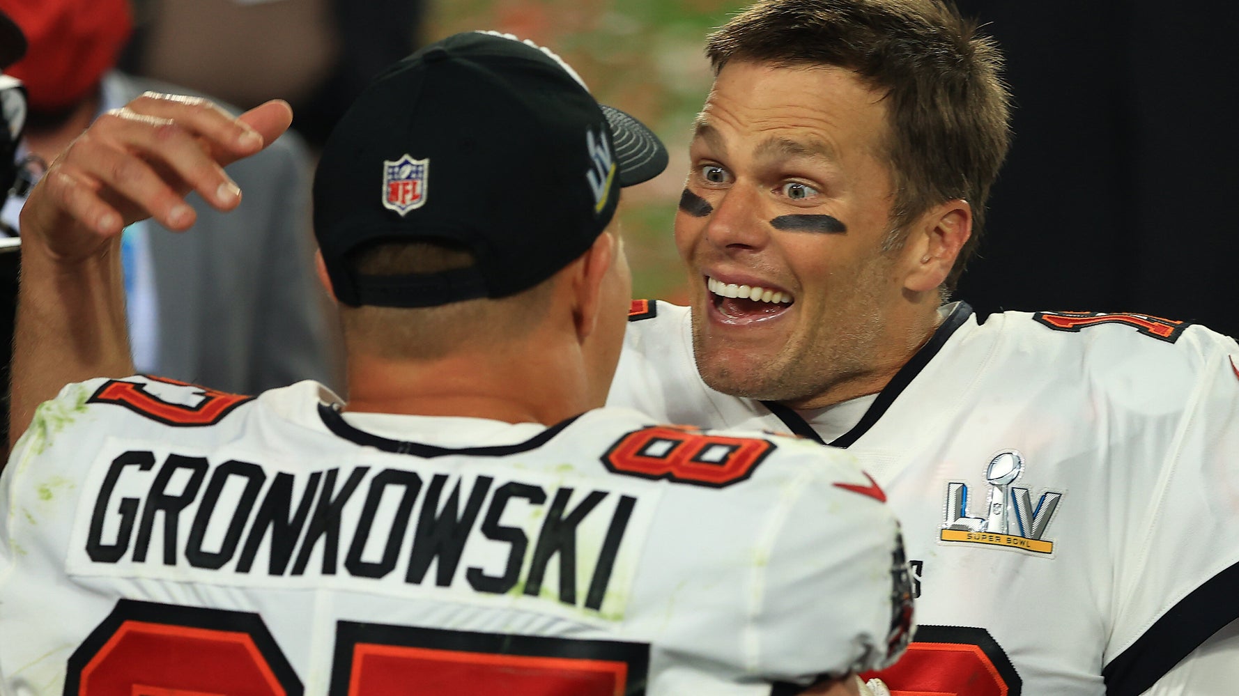 That jersey looks good on you, @tombrady. 😉 Tom Brady made an