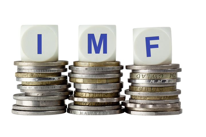 Μεγάλα δάνεια και μεγάλα στοιχήματα για την Ελλάδα απέναντι στο ΔΝΤ.