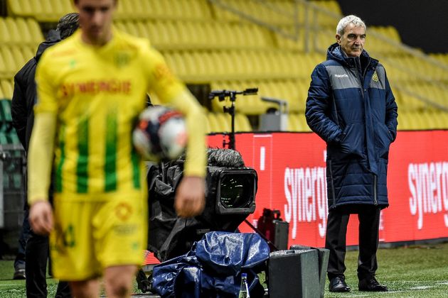 Raymond Domenech au stade de La Beaujoire à Nantes, le 31 janvier 2021. (Photo Sebastien SALOM-GOMIS / AFP)