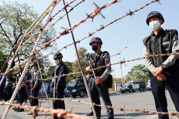 ΗΠΑ: Κυρώσεις σε βάρος των πραξικοπηματιών της Μιανμάρ ανακοίνωσε ο
