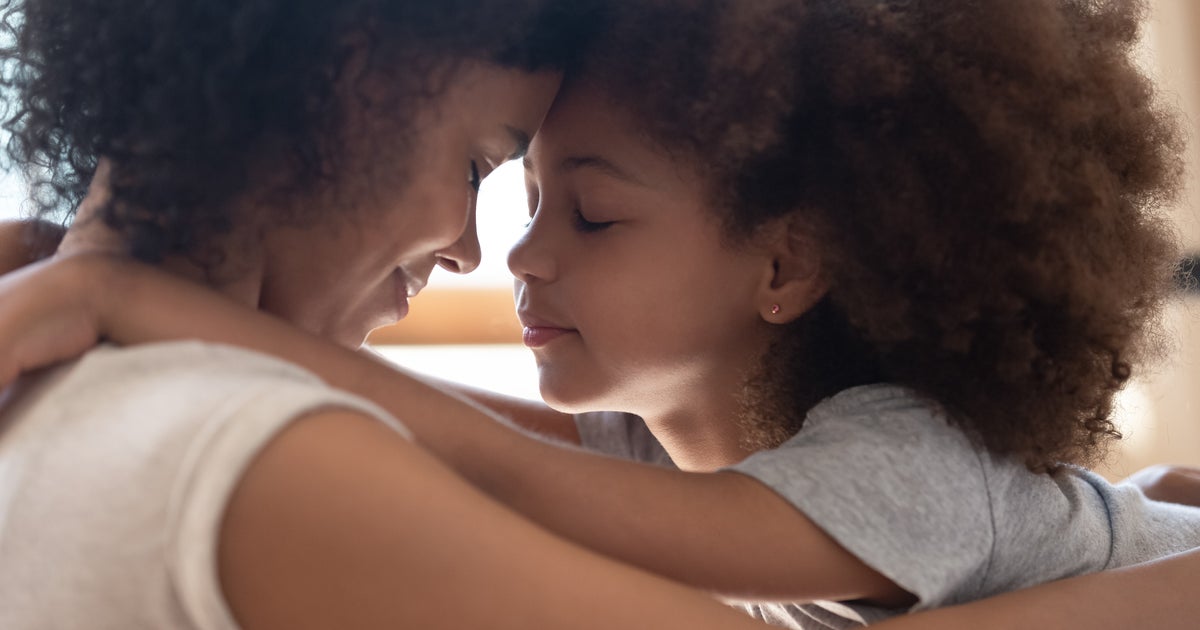 5 Science-Backed Reasons To Cuddle Your Kids | HuffPost Life