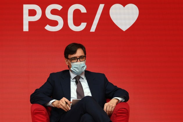 El candidato del PSC a la presidencia de la Generalitat, Salvador Illa, en un evento de campa&ntilde;a...