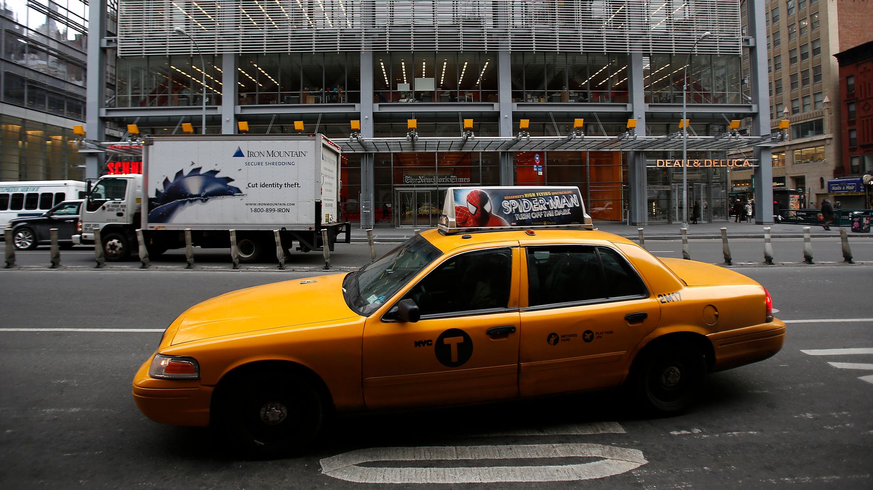 The endangered yellow New York cabs?