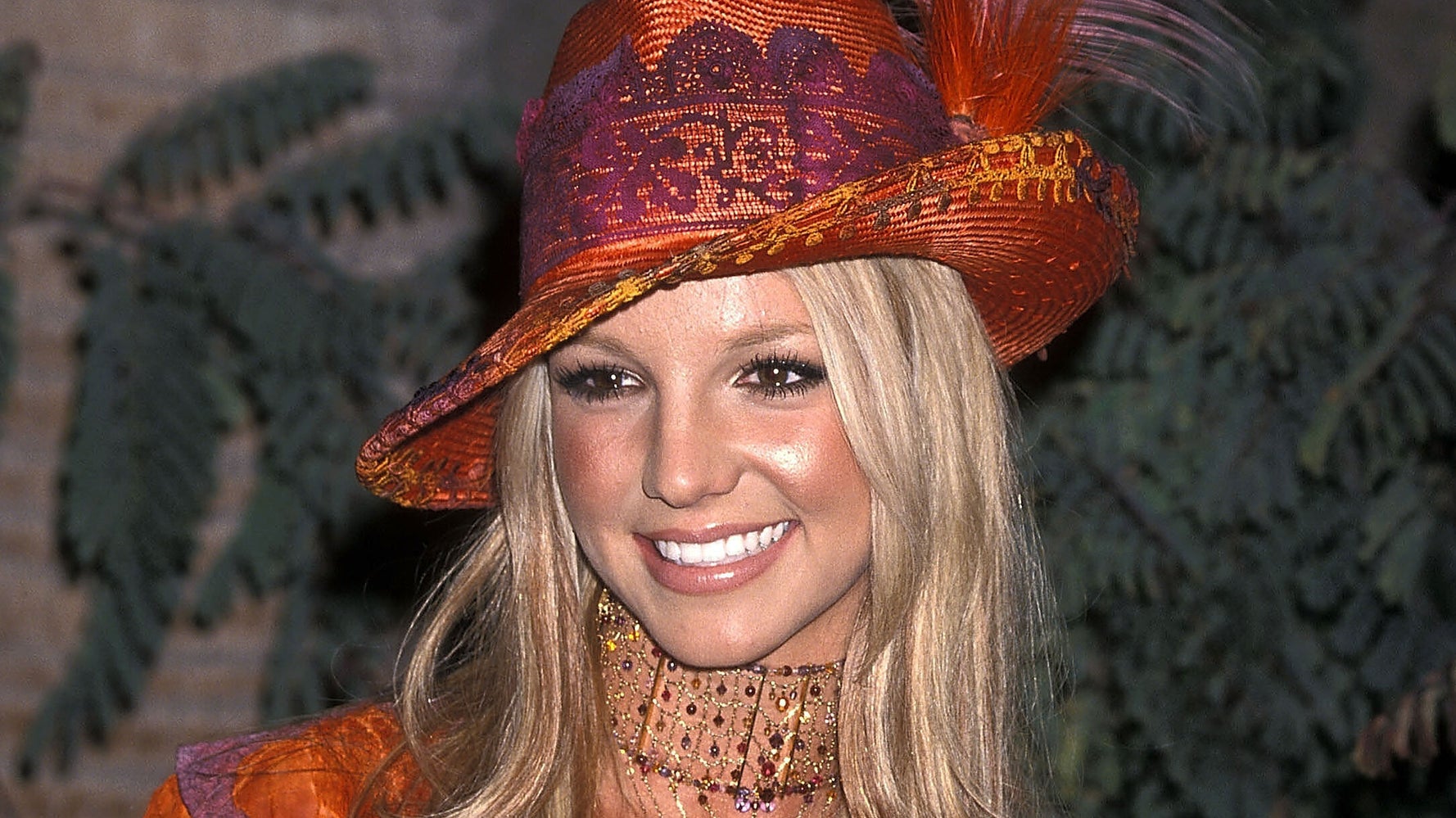 Britney Spears' Style Evolution: A Look Back At Her Most Iconic Outfits - Vimarsana News