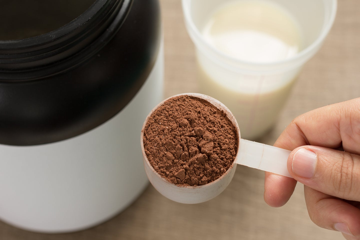 Is Protein Powder Bad For You? Nutritionists Weigh In. | HuffPost Life