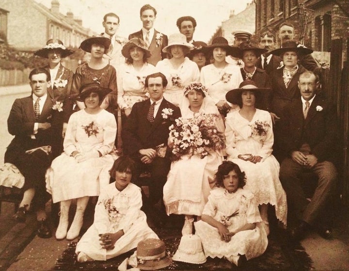 An unidentified group, believed to have been photographed between 1910 and 1920. 