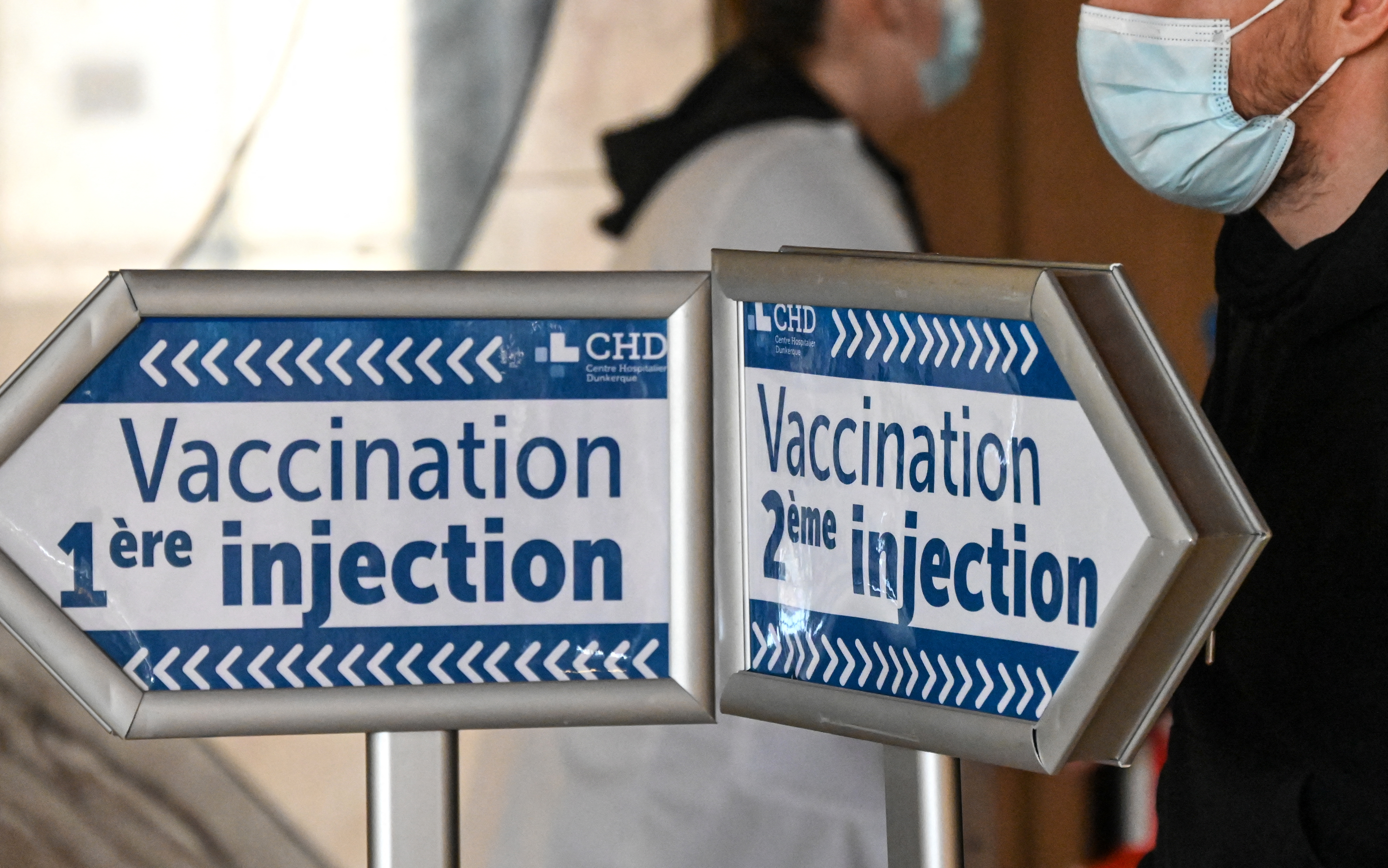 Vaccin anti Covid-19: la 2ème dose reçue par plus d'un million de Français