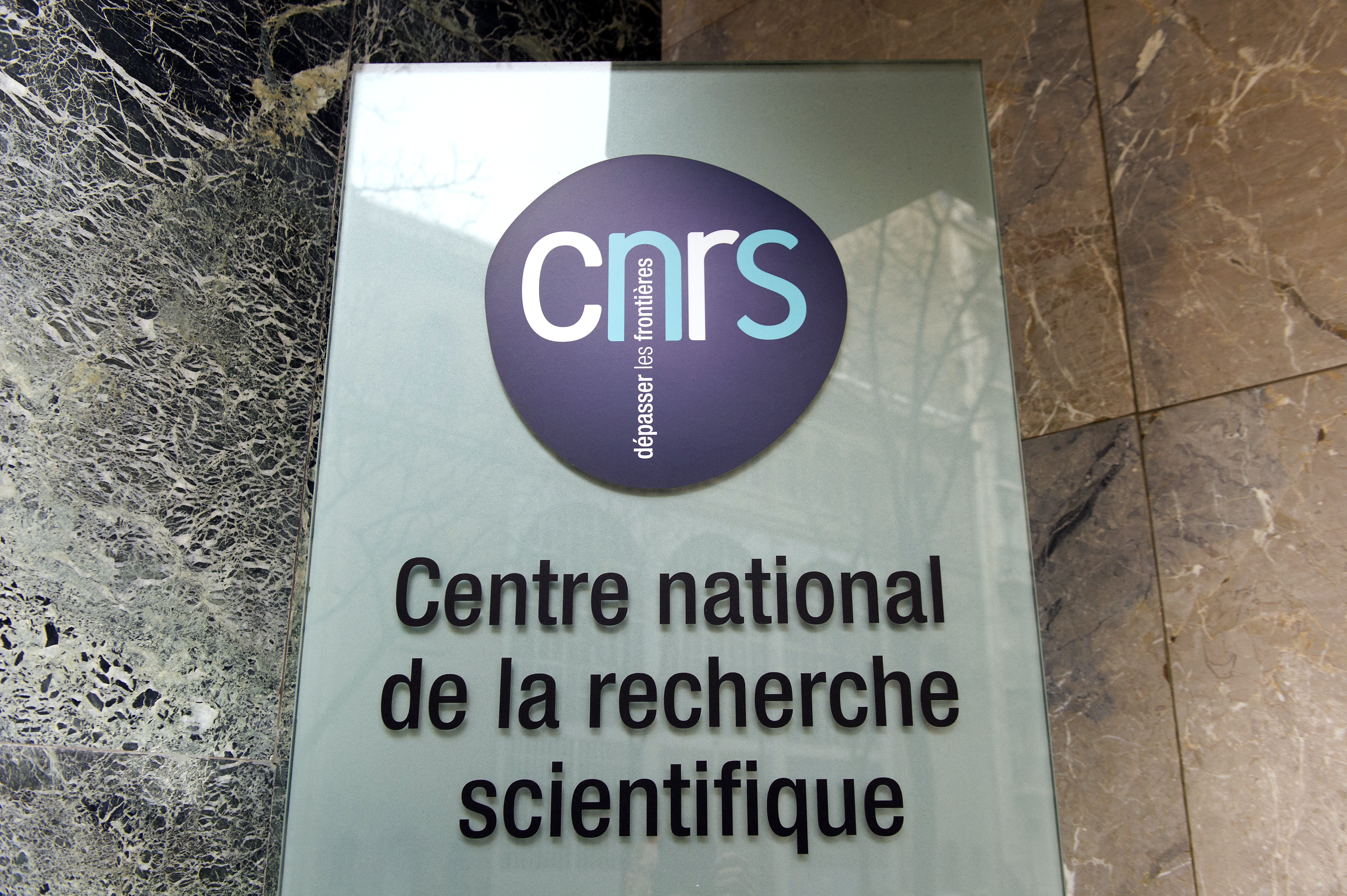 Islamo-gauchisme: une étude du CNRS pointe un "piège" pour le gouvernement