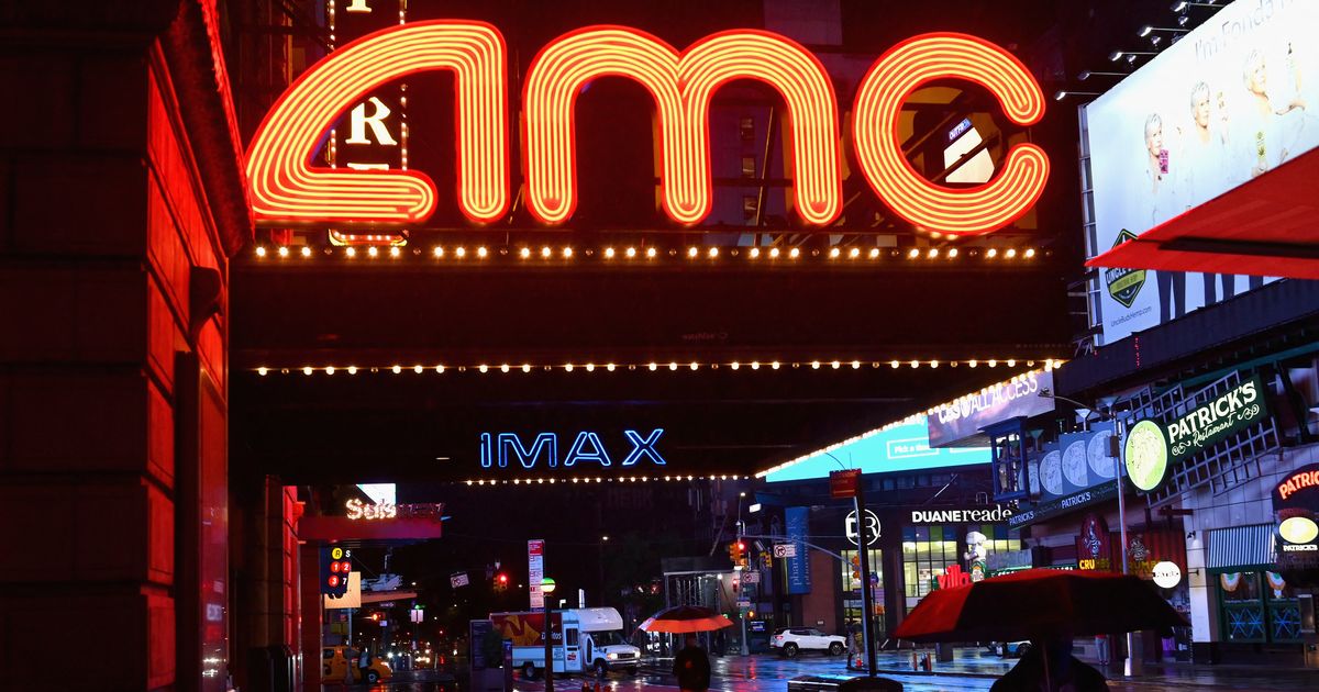 In New York, cinemas will be able to reopen a year after they close