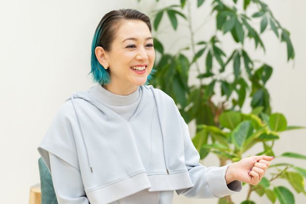 お酒好きSHELLYと語る“微アル”の可能性。飲む人も飲まない人もスマートに楽しむことができる未来とは？