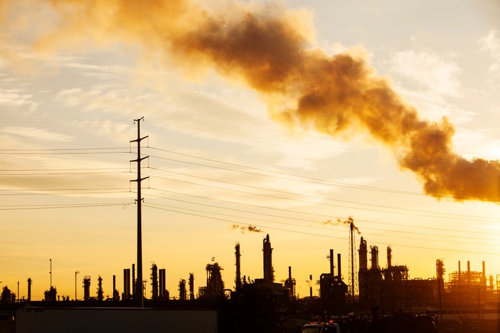 A tar sands upgrader in Fort McMurray, Alta.