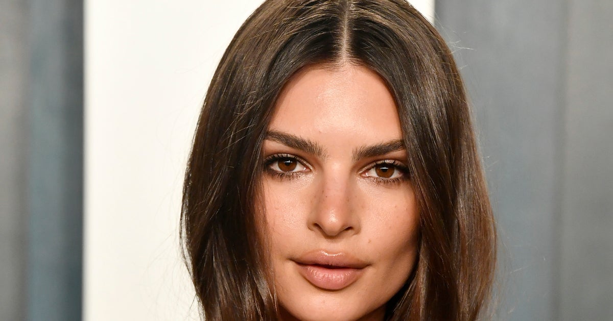 Emily Ratajkowski Gives Birth To First Child HuffPost Entertainment
