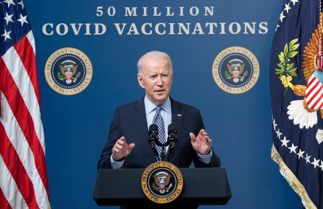 E intanto Biden festeggia i 50 milioni di vaccinati in America E intanto Biden festeggia i 50 milioni di vaccinati in America