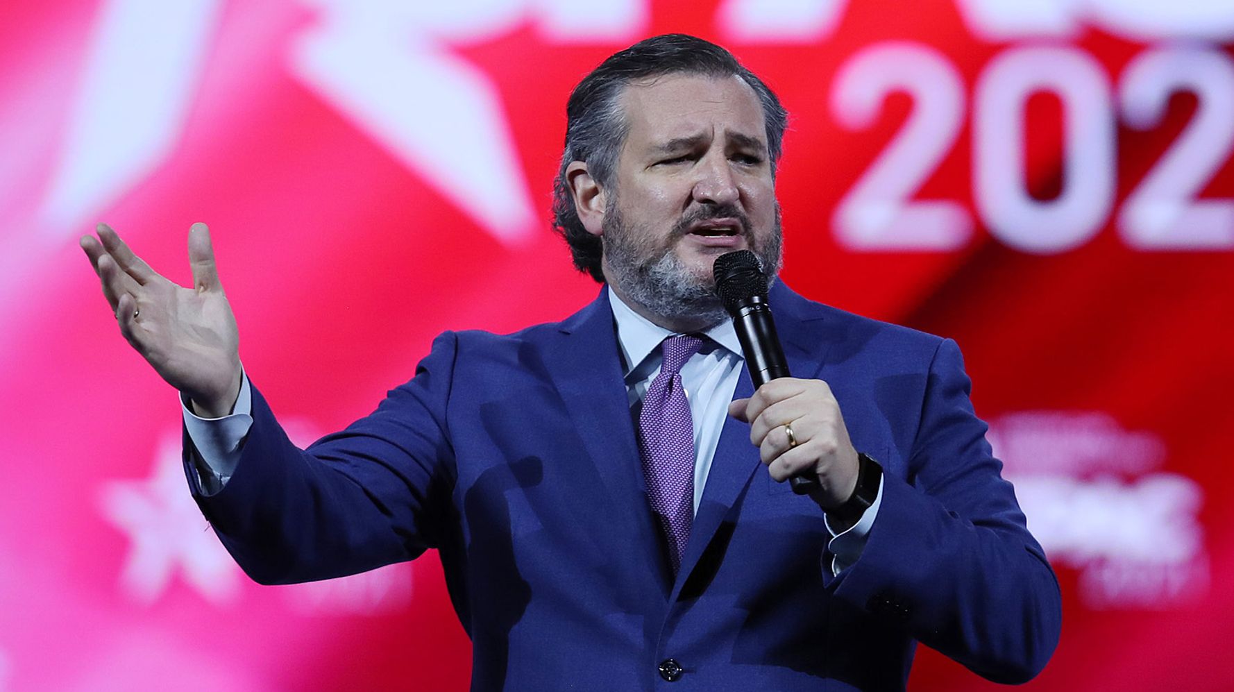 Twitter Is Not Impressed With Ted Cruz’s Questionable CPAC Joke About Cancun