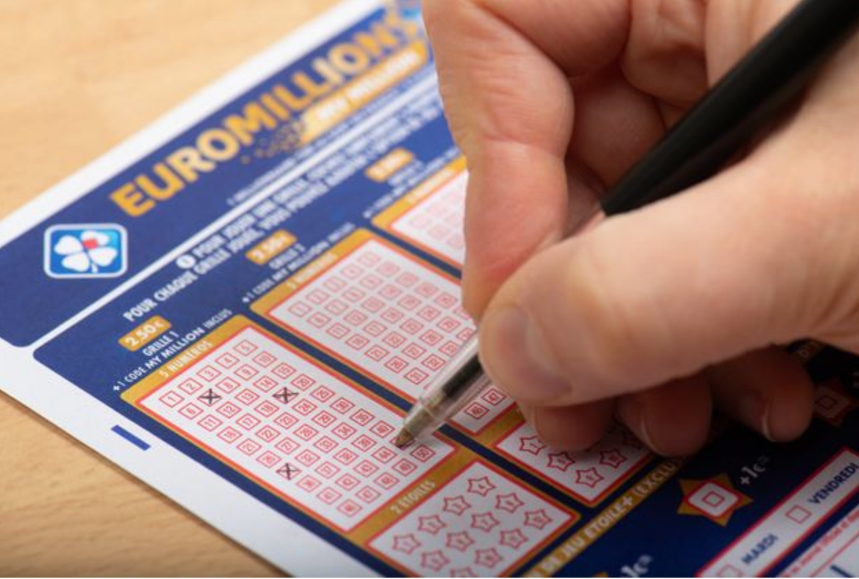 À l'Euromillions, le jackpot de 210 millions remporté en Suisse - Vimarsana News