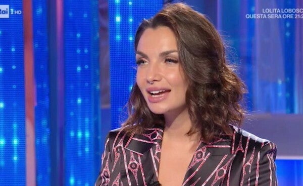 elettra lamborghini Elettra Lamborghini si sente male a Domenica In, Video