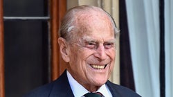 Felipe de Edimburgo es trasladado de hospital para tratar una infección y un problema