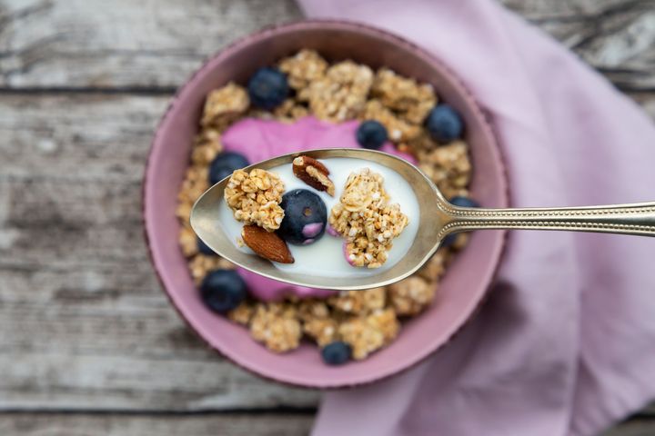 Granola can have a lot of calories per serving size.