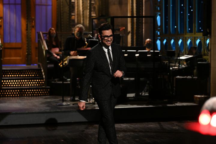 Actor Dan Levy hosted a Feb. 6 episode on "Saturday Night Live," during which he started a tradition of writing a kind note for the following episode's host.