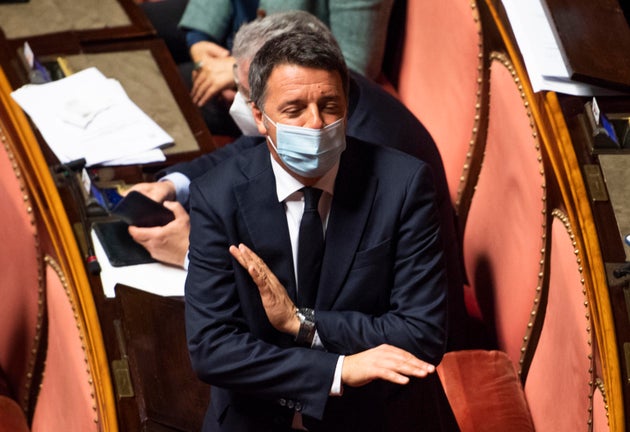 Busta con due bossoli recapitata a Renzi al Senato Busta con due bossoli recapitata a Renzi al Senato