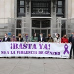 Ortega Smith (Vox) indigna por lo que ha hecho en el minuto de silencio por la última víctima de violencia