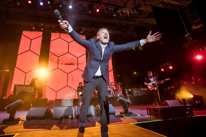 Santi Balmes, líder de Love of Lesbian, en un concierto en Barcelona años atrás
