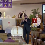 Walter Gretzky's 'Heart Of Gold' Remembered Fondly At