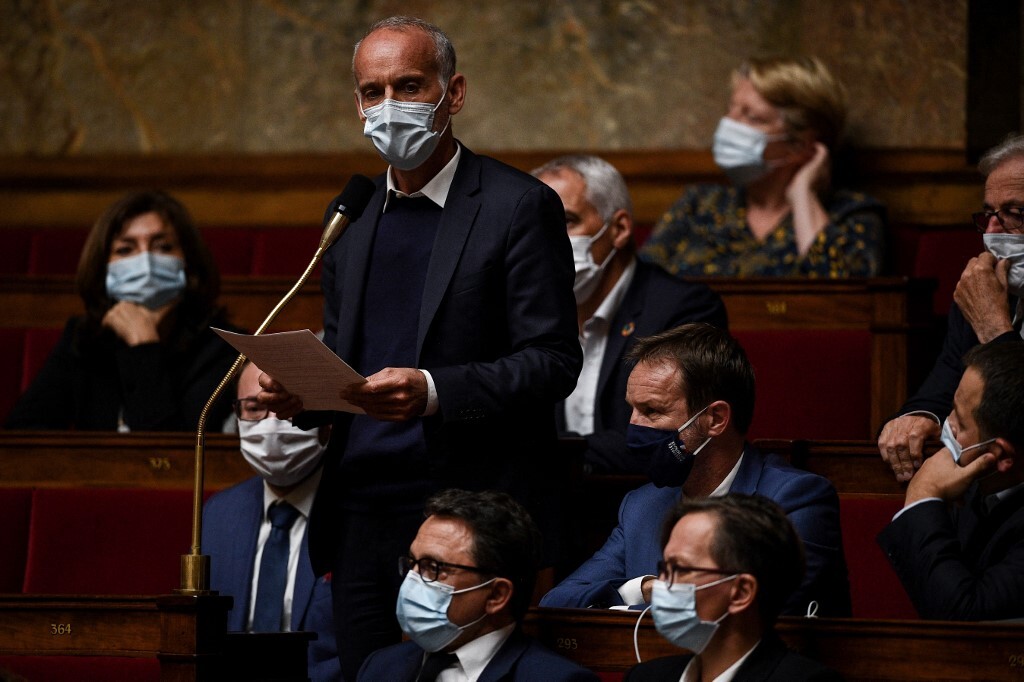 Pour accélérer la vaccination contre le Covid-19, ce député propose l'aide des vétérinaires