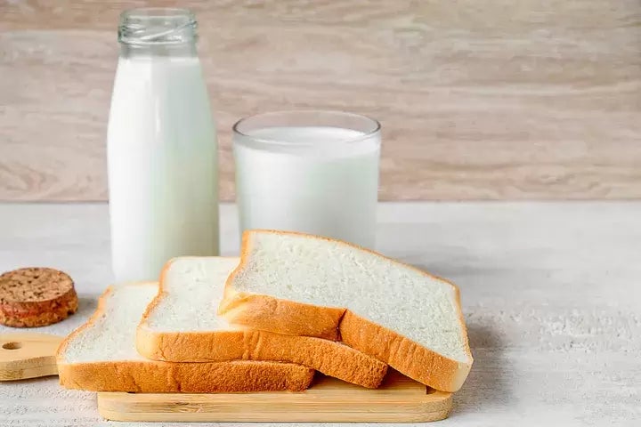 Los hidratos de carbono del pan de molde blanco pueden provocar una subida de azúcar en sangre del mismo modo que una galleta.