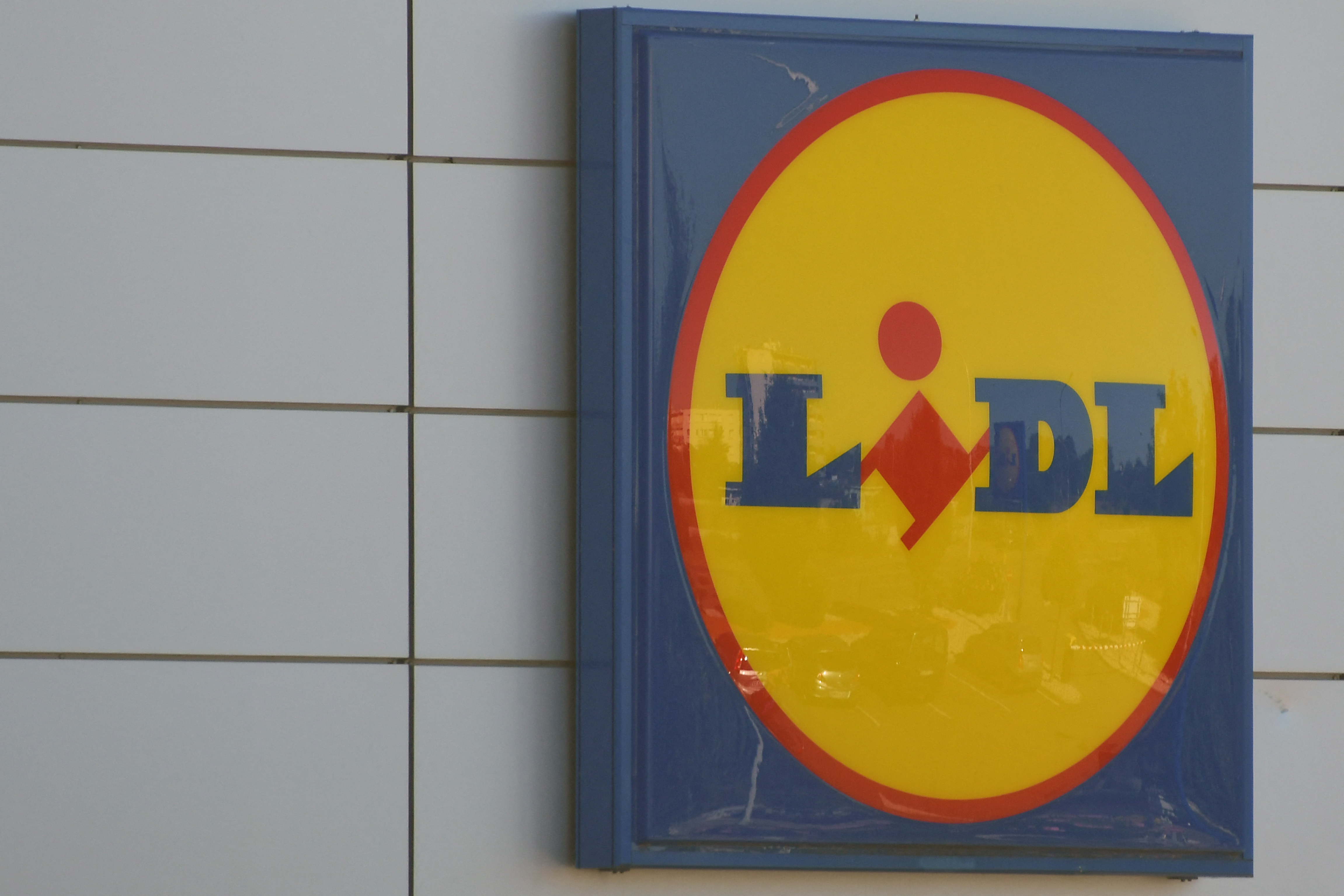 Lidl: scènes de cohue après une vente flash, une cliente piétinée