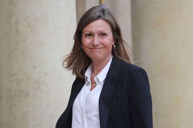 La présidente LREM de la commission des Lois à l’Assemblée nationale Yaël Braun-Pivet arrive à l’Élysée le 29 juin 2021, avec les membres de la Convention citoyenne 