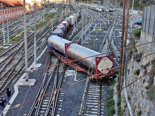 Treno deragliato a Pioltello: in 10 a processo Treno deragliato a Pioltello: in 10 a processo