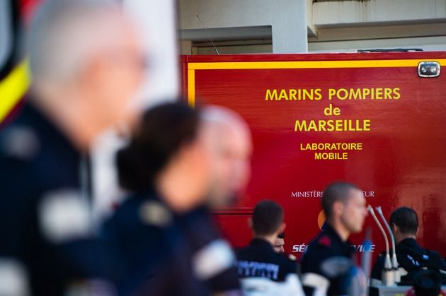 Les pompiers des Bouches-du-Rhône arrêtent de se vacciner avec AstraZeneca après des effets indésirables...