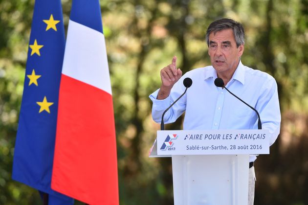 François Fillon, alors candidat à la primaire de la droite, livrant son discours de Sablé-sur-Sarthe le 28 août 2016.