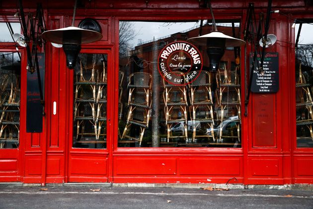 Un restaurant de Paris fermé pour cause de Covid-19.