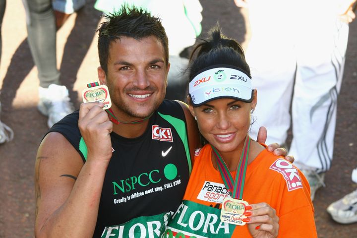 Katie completed the 2009 London Marathon with ex Peter Andre