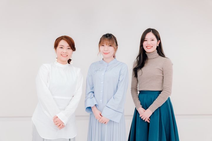 左から「TWANY（トワニー）」宣伝担当の山内美貴子さん、arca CEOの辻愛沙子さん、「ルナルナ」副事業部長の那須理紗さん