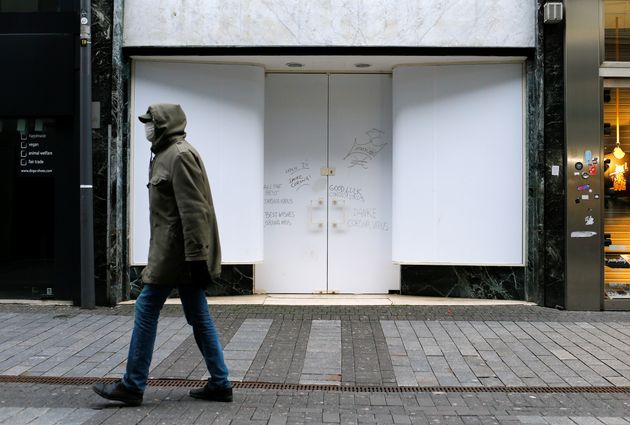 Dans une rue de Cologne en Allemagne, le 18 mars 2021.