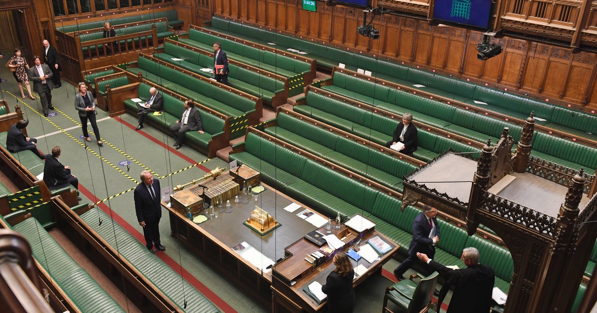 Парламент тори. Парламент Великобритании палата общин. Палаты общин (House of Commons). Зал палаты общин Великобритании. Вестминстерский дворец палата общин.