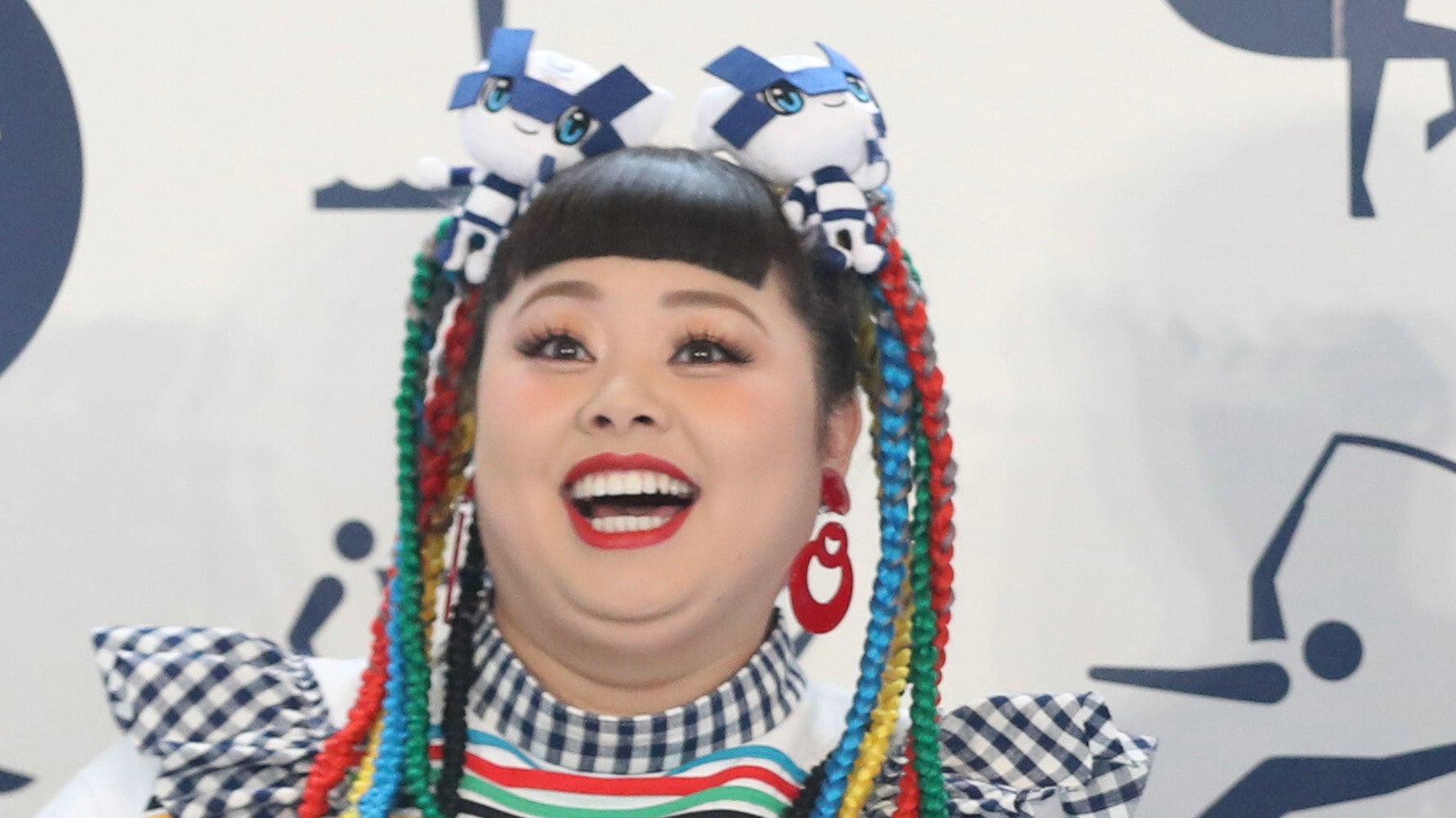 渡辺直美さん報道 報ステcm テレビ局 中の人 が訴える危機感 わきまえてきた でも ハフポスト