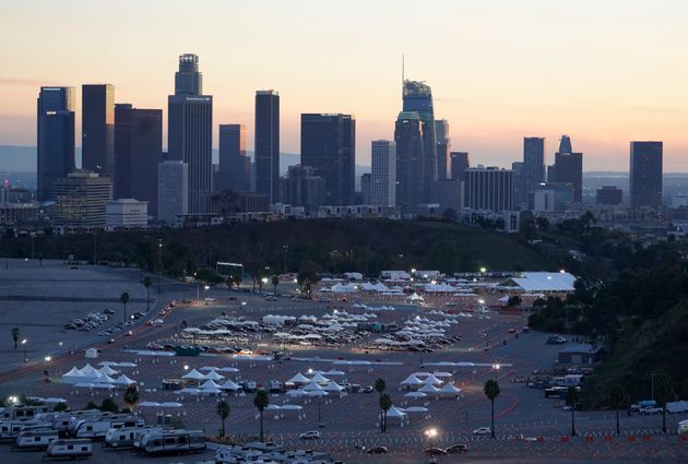 Le site de vaccination du Dodger Stadium à Los Angeles, le 30 janvier 2021.